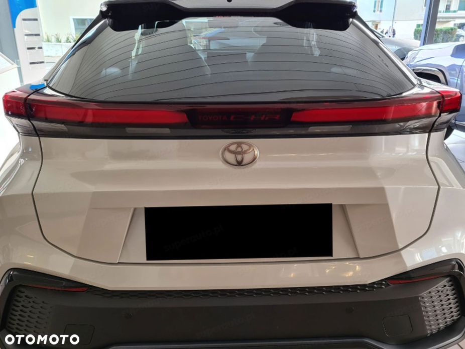 Toyota C-HR - 4