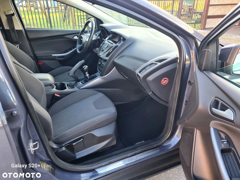 Ford Focus - 16