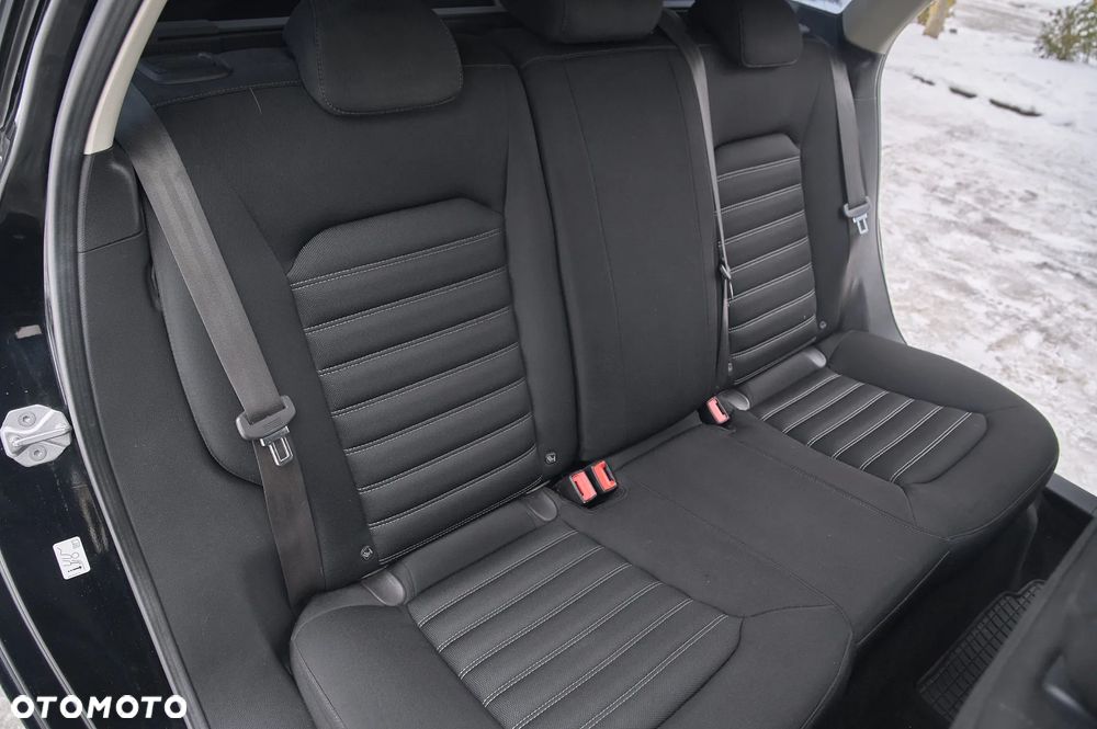 Ford Mondeo SW 2.0 TDCi Gold X (Trend) - 31