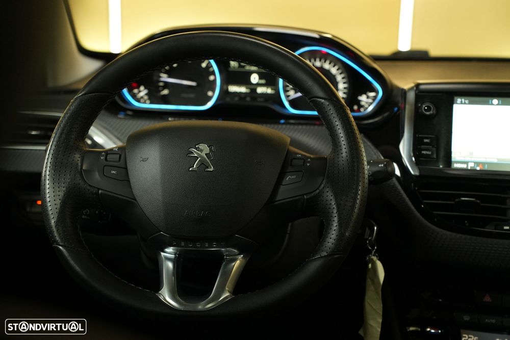 Peugeot 2008 1.5 BlueHDi Crossway EAT6 - 14