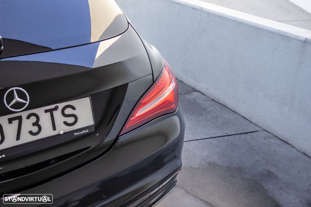 Mercedes-Benz CLA 200 d Shooting Brake AMG Line Aut. - 14