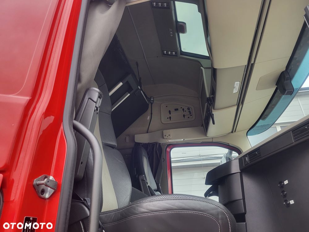 Volvo FH 460 / STANDARD / XXL / i SAVE / EURO 6/ GLOBETROTTER/ / AUTOMAT/SERVIS /2019/ KAMERA/ SKÓRY/ XENON /PERFEKCYJNY STAN / ZABUDOWY  MIĘDZYOSIOWE/ - 5