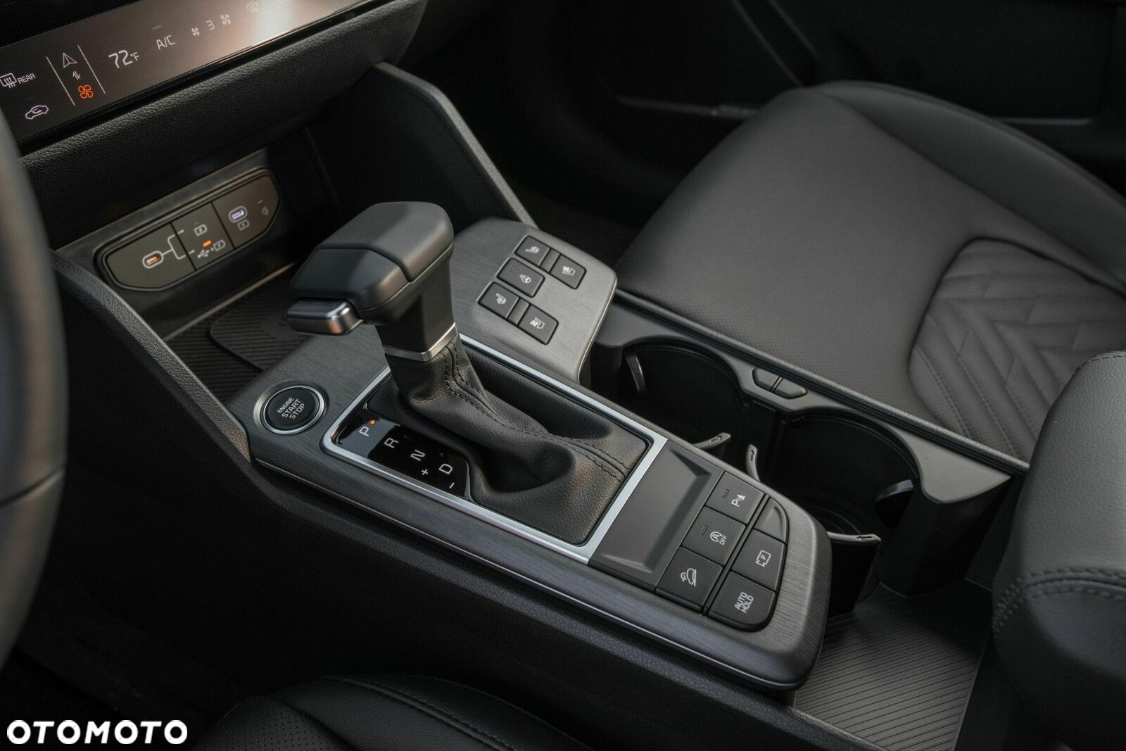 Kia Sportage - 14