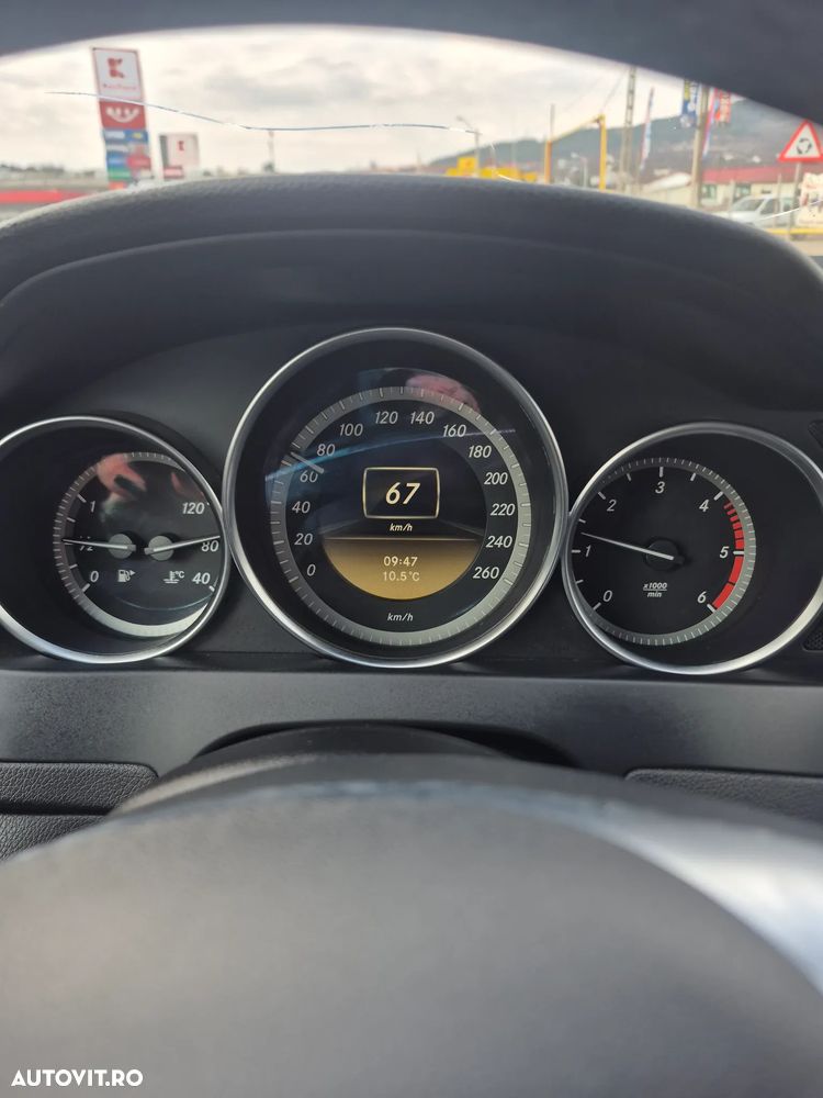 Mercedes-Benz C - 7