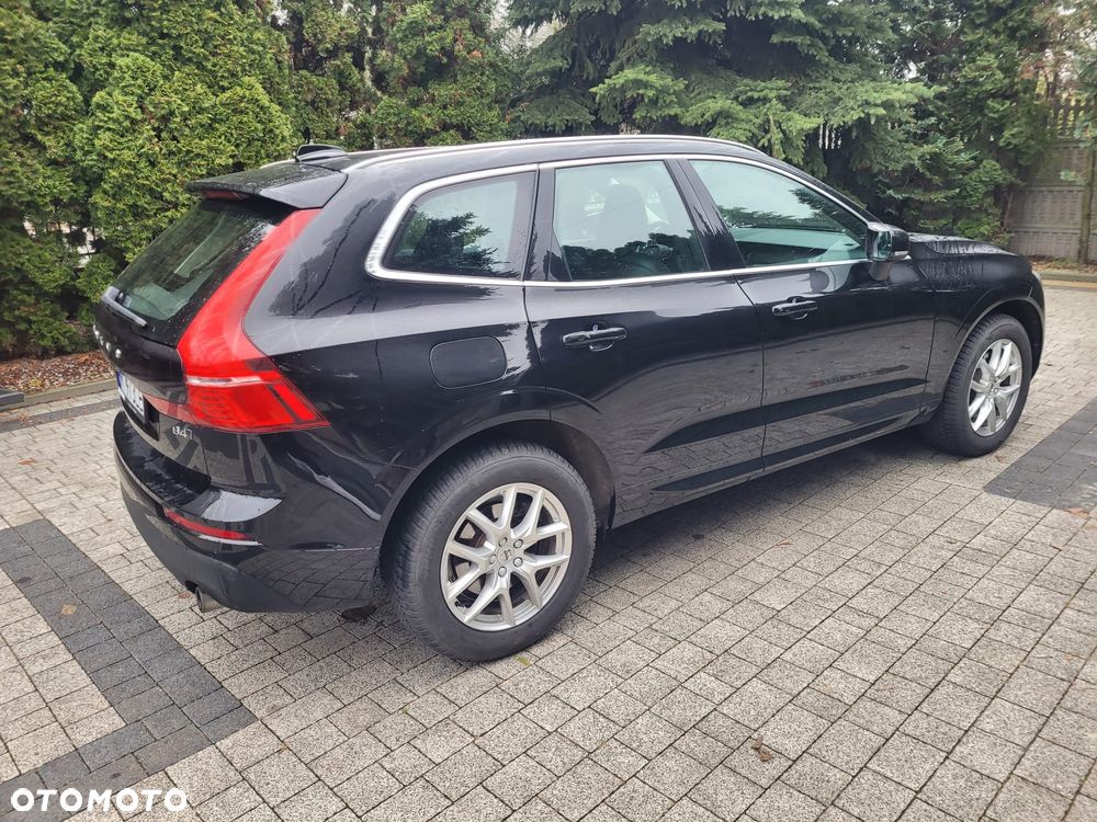 Volvo XC 60 D4 Momentum Pro - 18