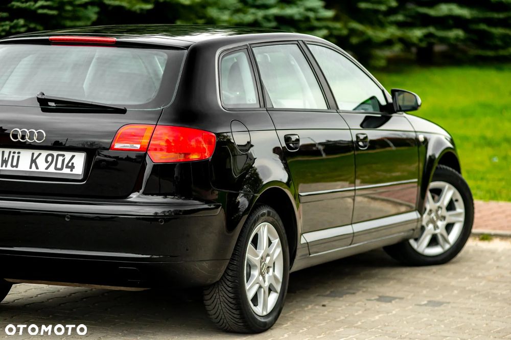 Audi A3 Sportback 1.6 Ambiente - 10