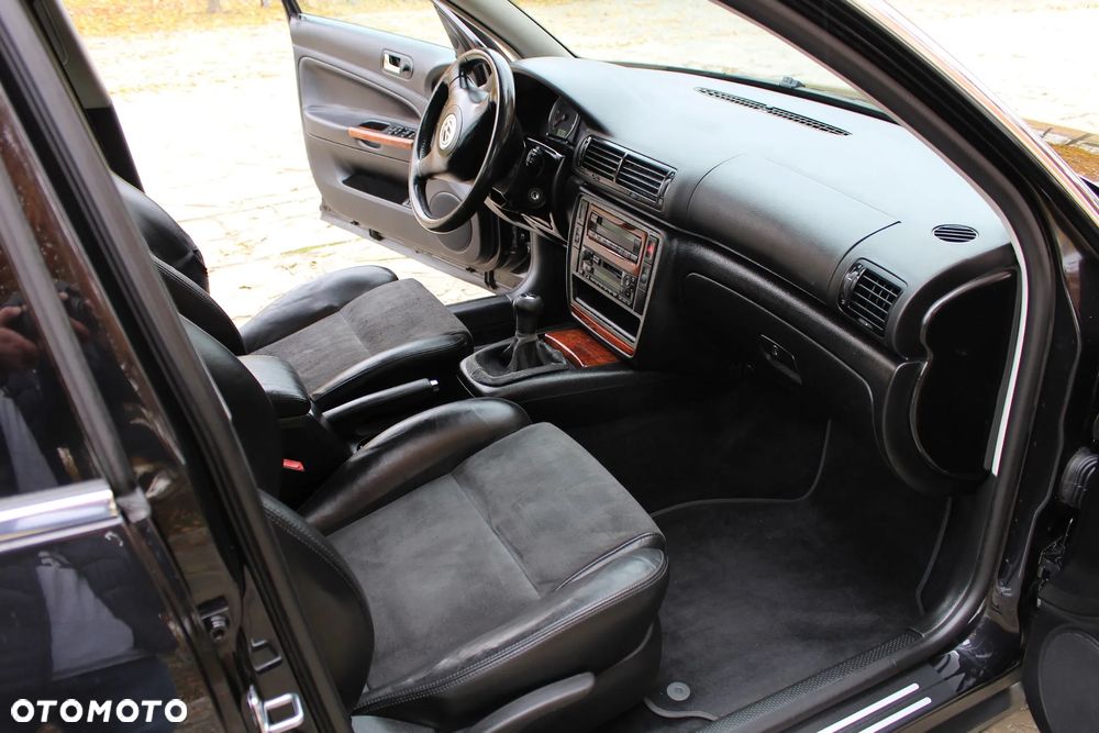 Volkswagen Passat 2002 photo 5