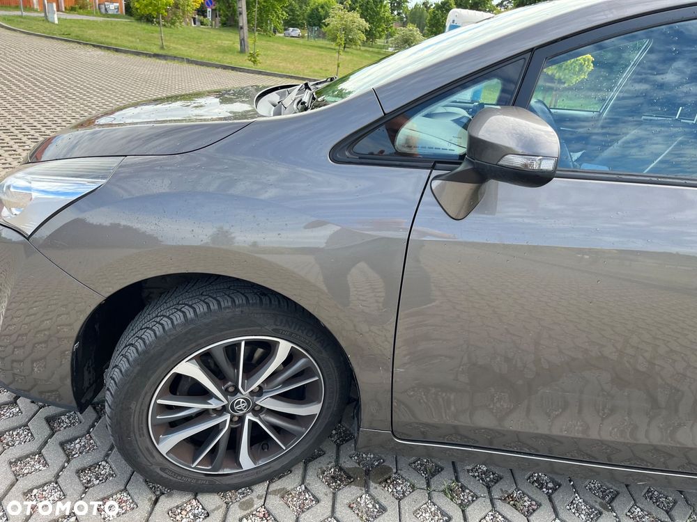 Toyota Verso 1.8 Premium 7os EU6 - 15