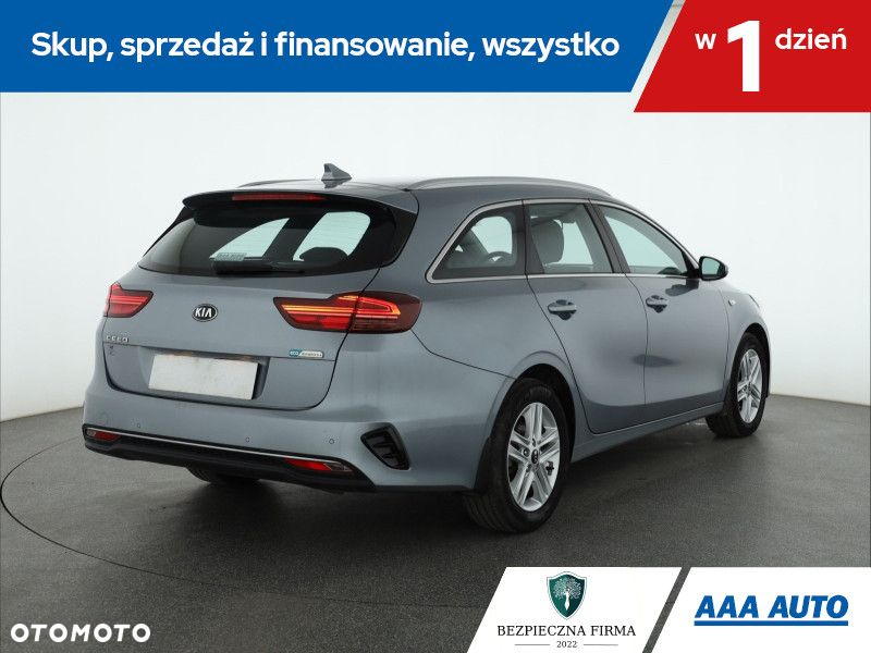 Kia Ceed - 6