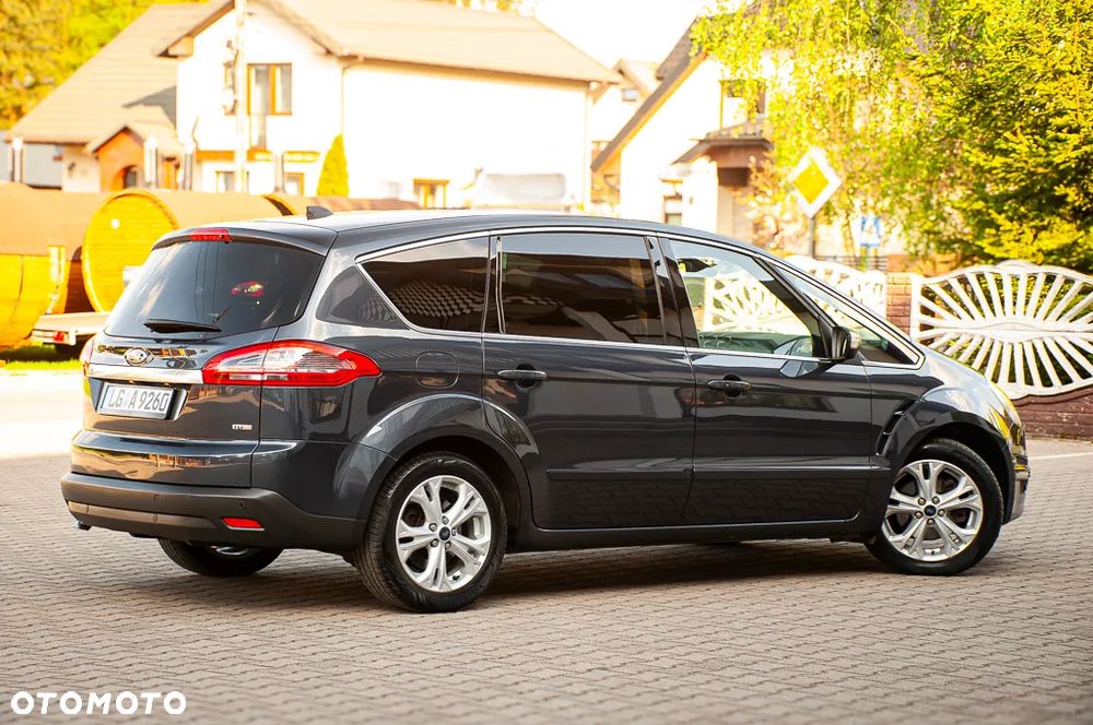 Ford S-Max 2.0 TDCi DPF Titanium X - 16