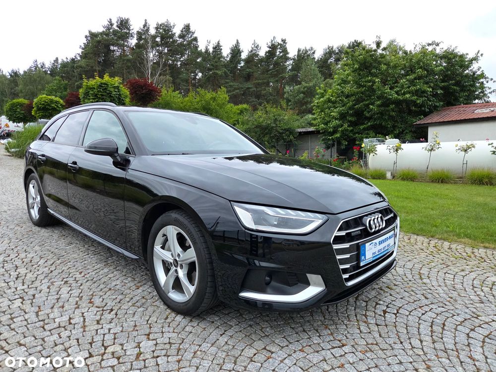 Audi A4 Avant 40 TDI quattro S tronic S line - 2