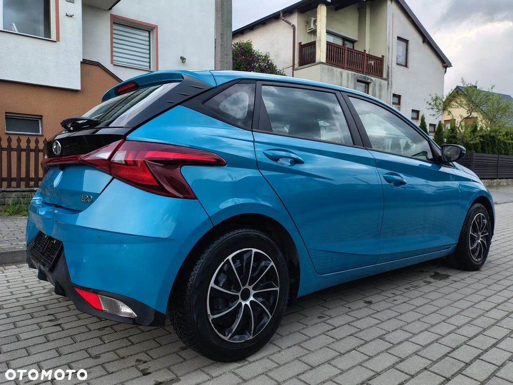 Hyundai i20 - 12