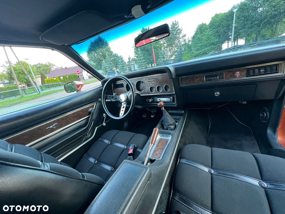 Ford Mustang - 10