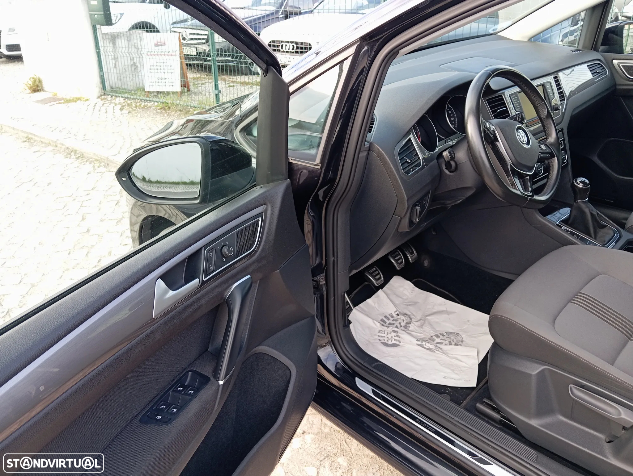 VW Golf Sportsvan 1.6 TDI BlueMotion Allstar - 6
