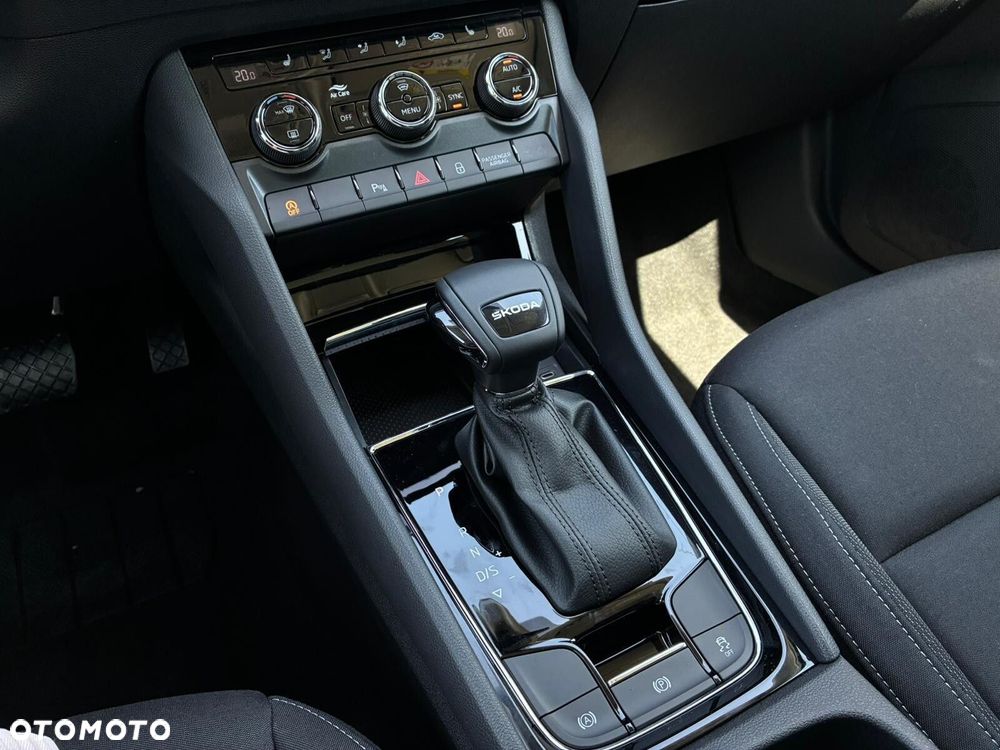 Skoda Karoq - 23