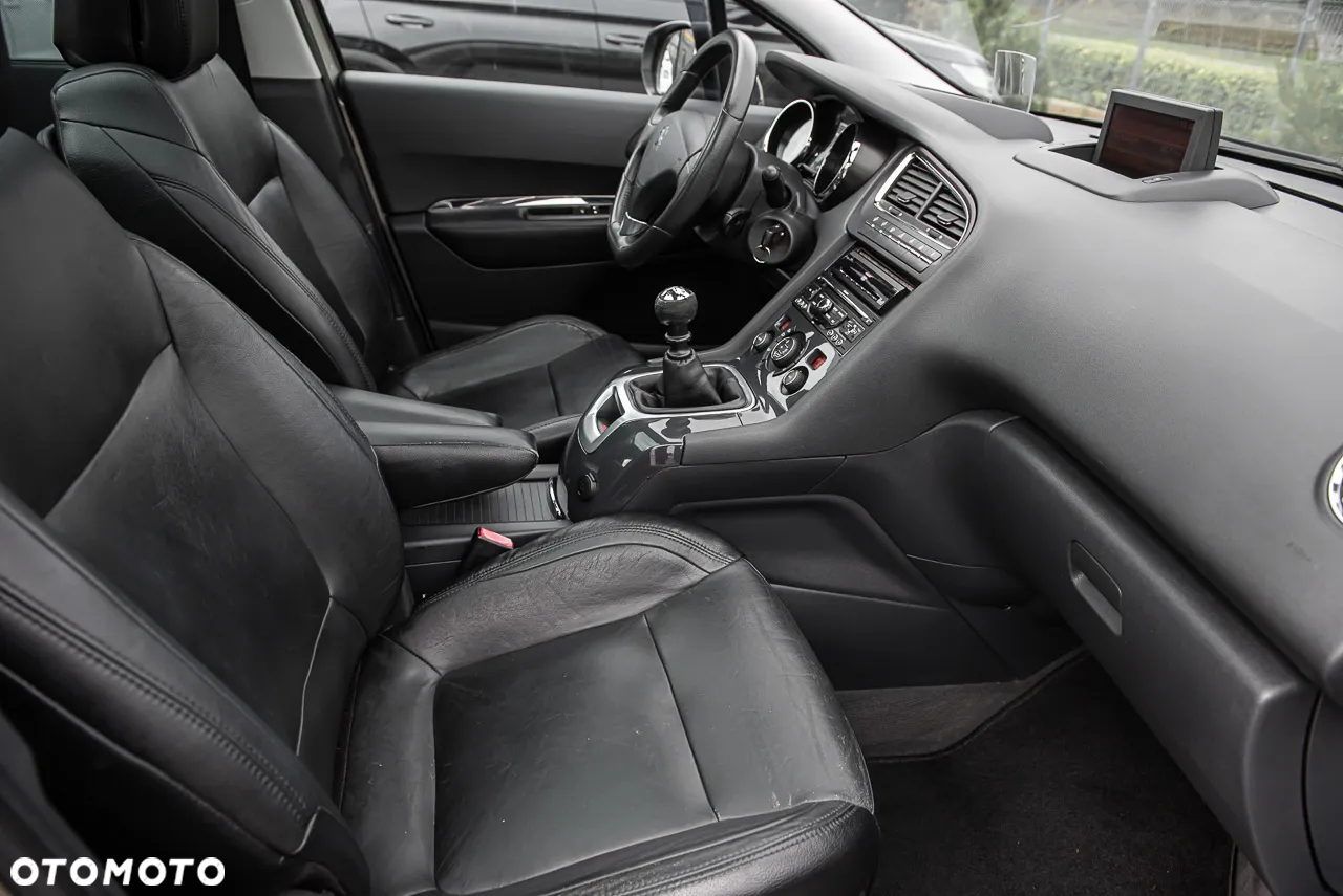 Peugeot 5008 - 33