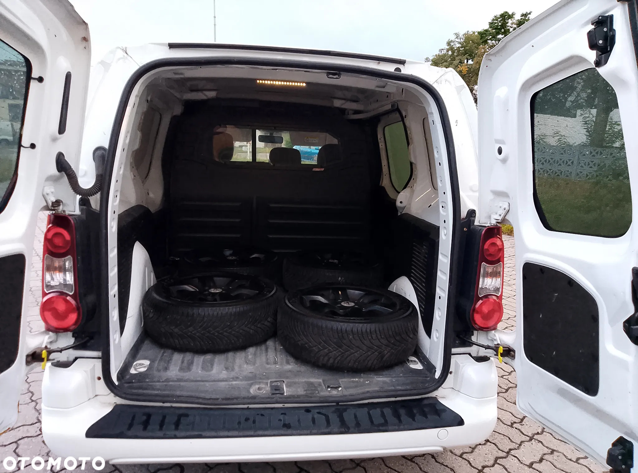 Peugeot Partner 1.6 HDi L2 Access - 9