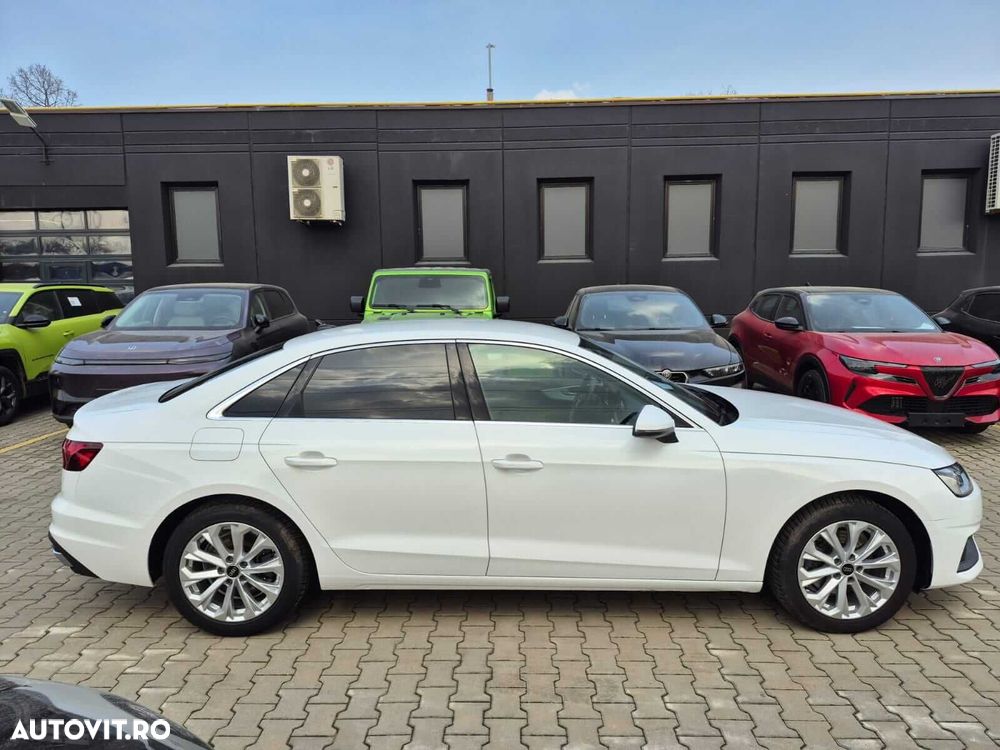 AUDI A4 2024 — imagine 4