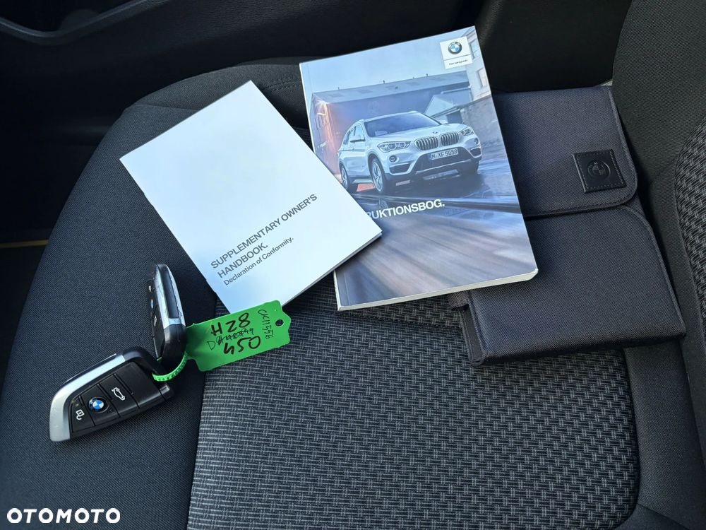 BMW X1 sDrive20i Advantage - 36