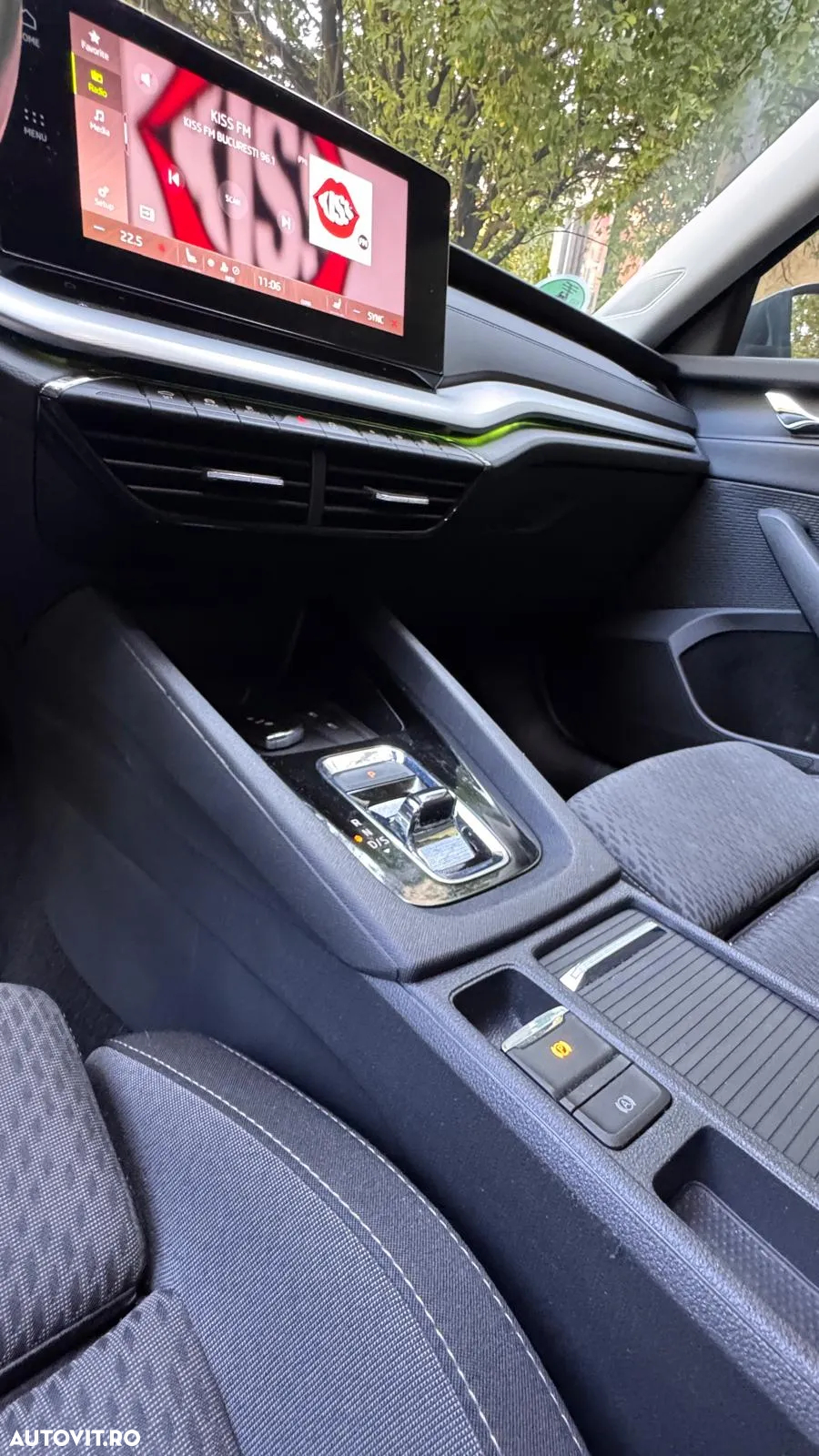 Skoda Octavia Combi 2.0 TDI DSG Clever - 9