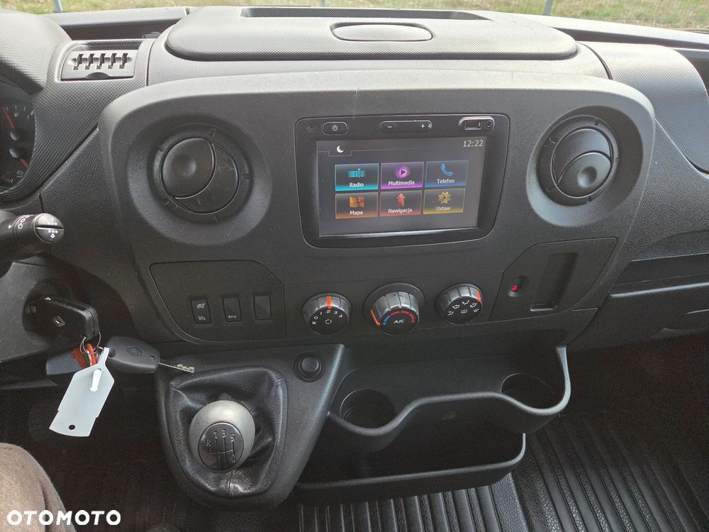 Renault Master - 24