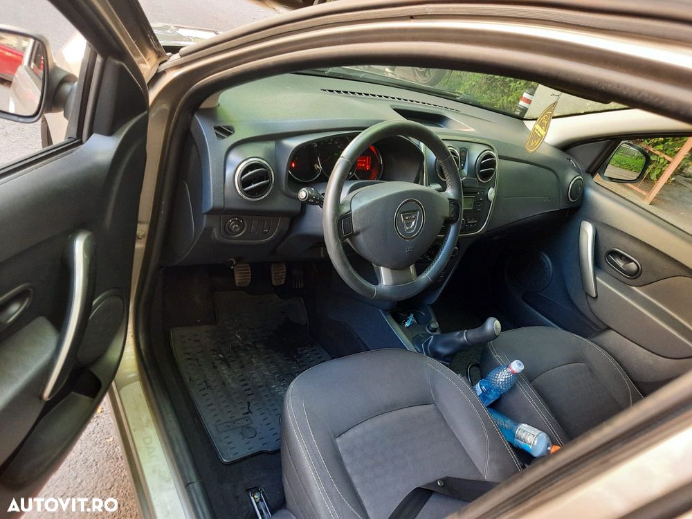 Dacia Logan 0.9 TCe Laureate - 8