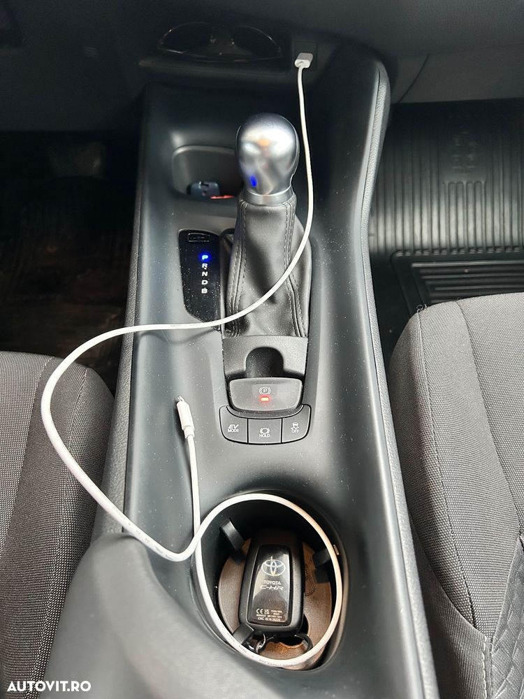 Toyota C-HR 1.8 HEV 140 CP 4x2 CVT Active - 22