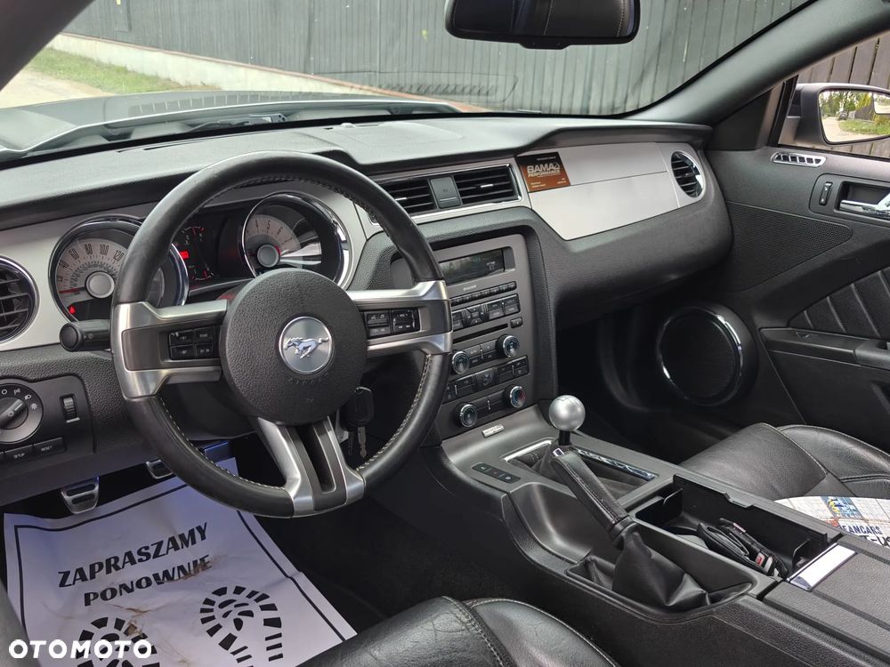Ford Mustang 3.7 V6 Premium - 7