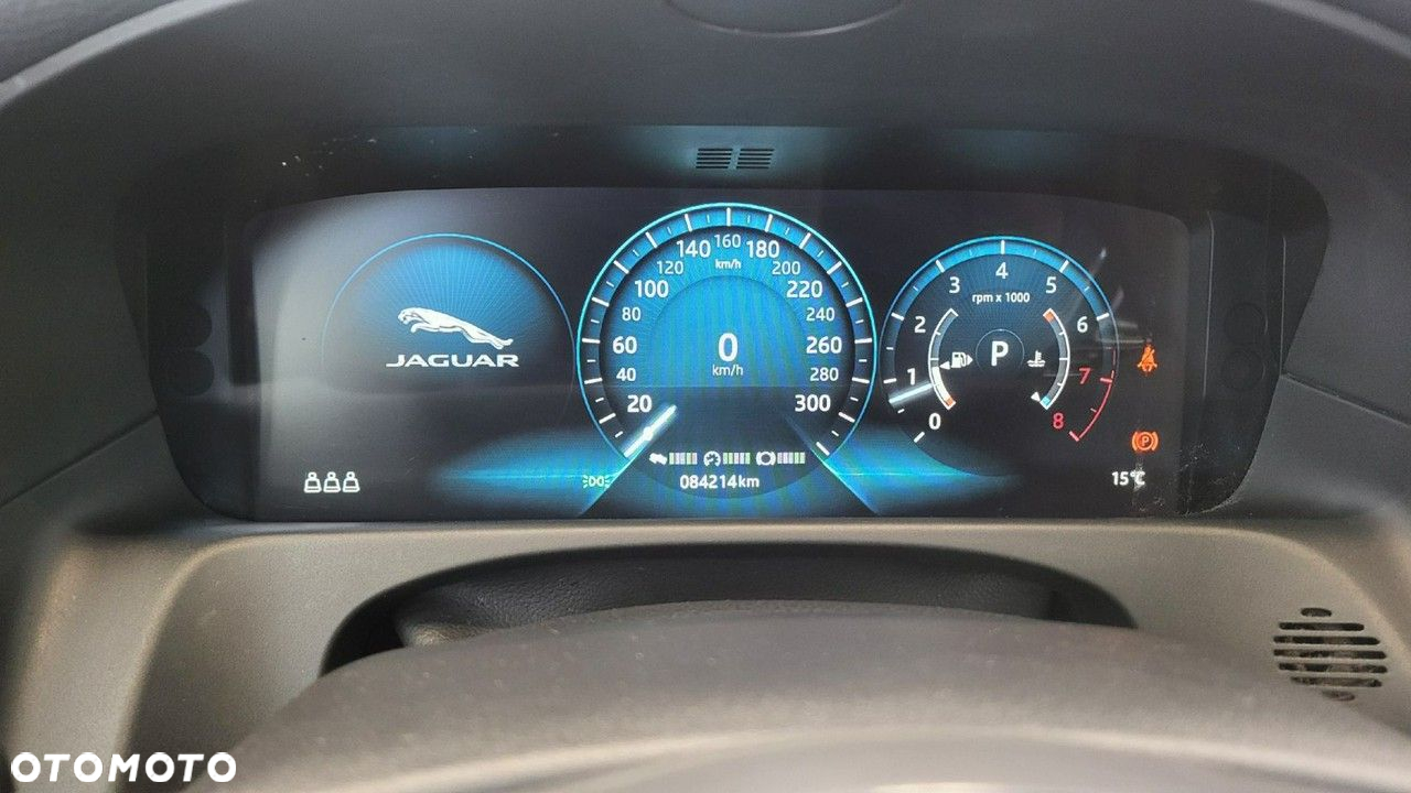 Jaguar XF 2.0 T Prestige - 15