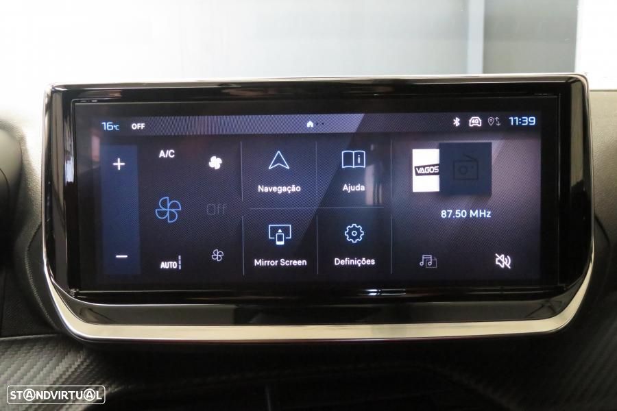 Peugeot 2008 1.2 PureTech Active Pack - 23