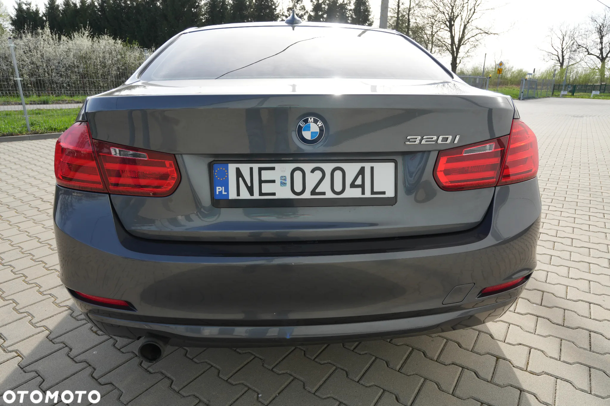 BMW Seria 3 320i Luxury Line - 8