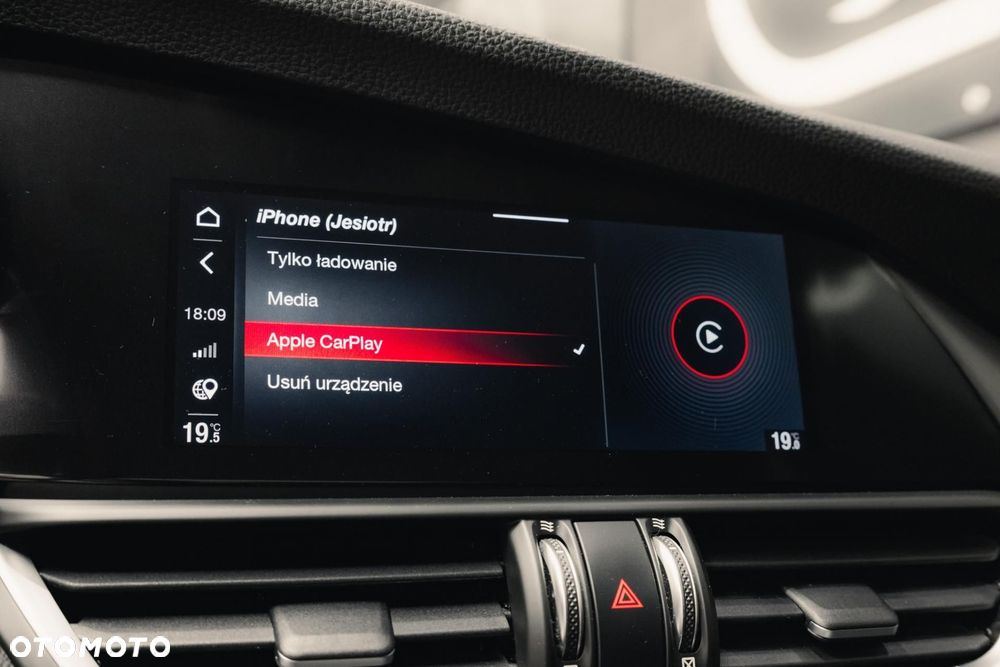 Alfa Romeo Giulia 2.0 Turbo Business - 19