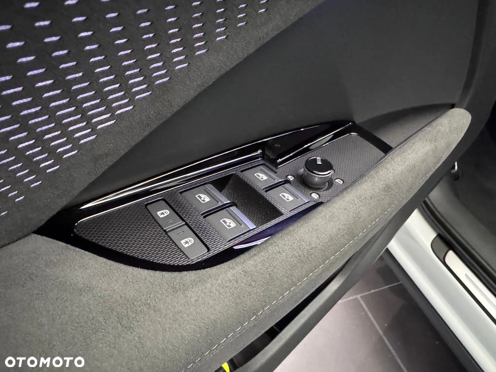 Audi Q3 TFSI 195 kW Quattro S tronic - 23