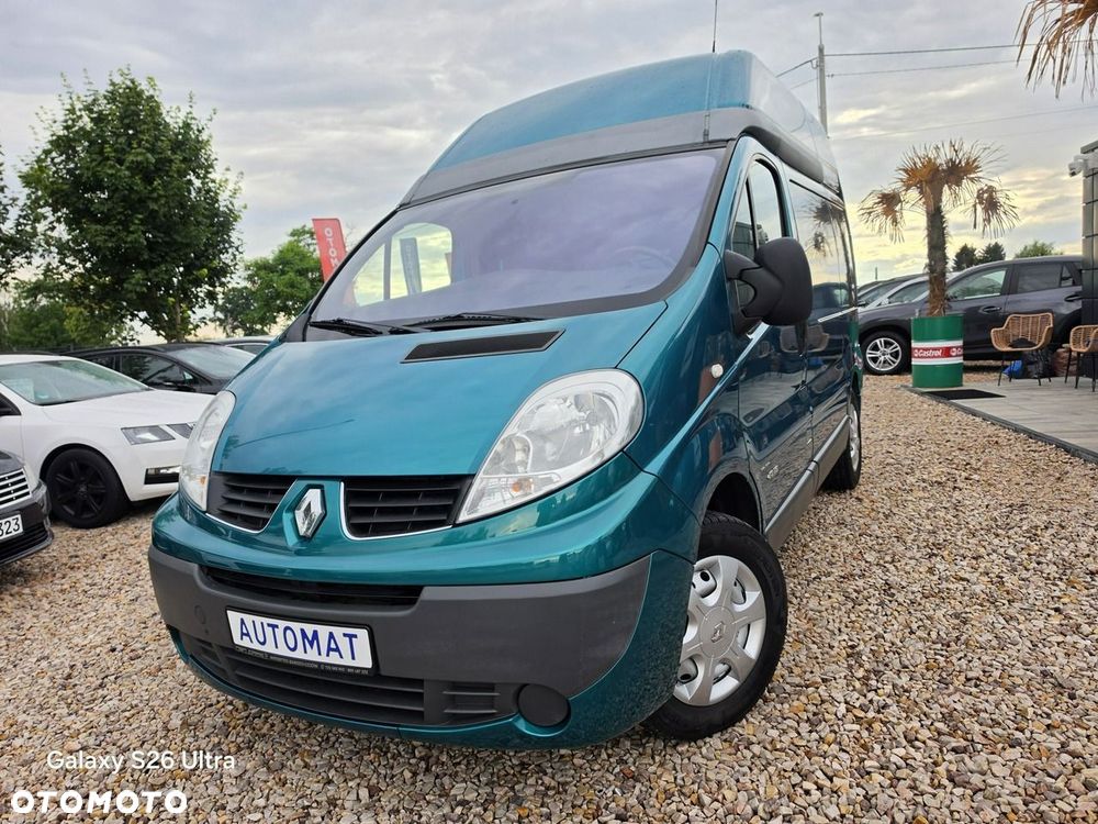 Renault Trafic - 15