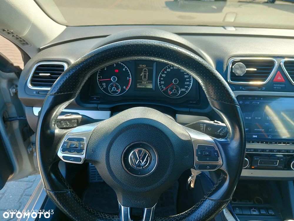Volkswagen Scirocco 2.0 TDI - 24