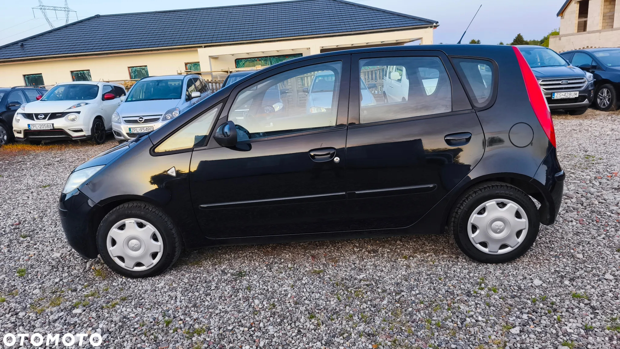 Mitsubishi Colt 1.5 DI-D Automatik Invite - 12
