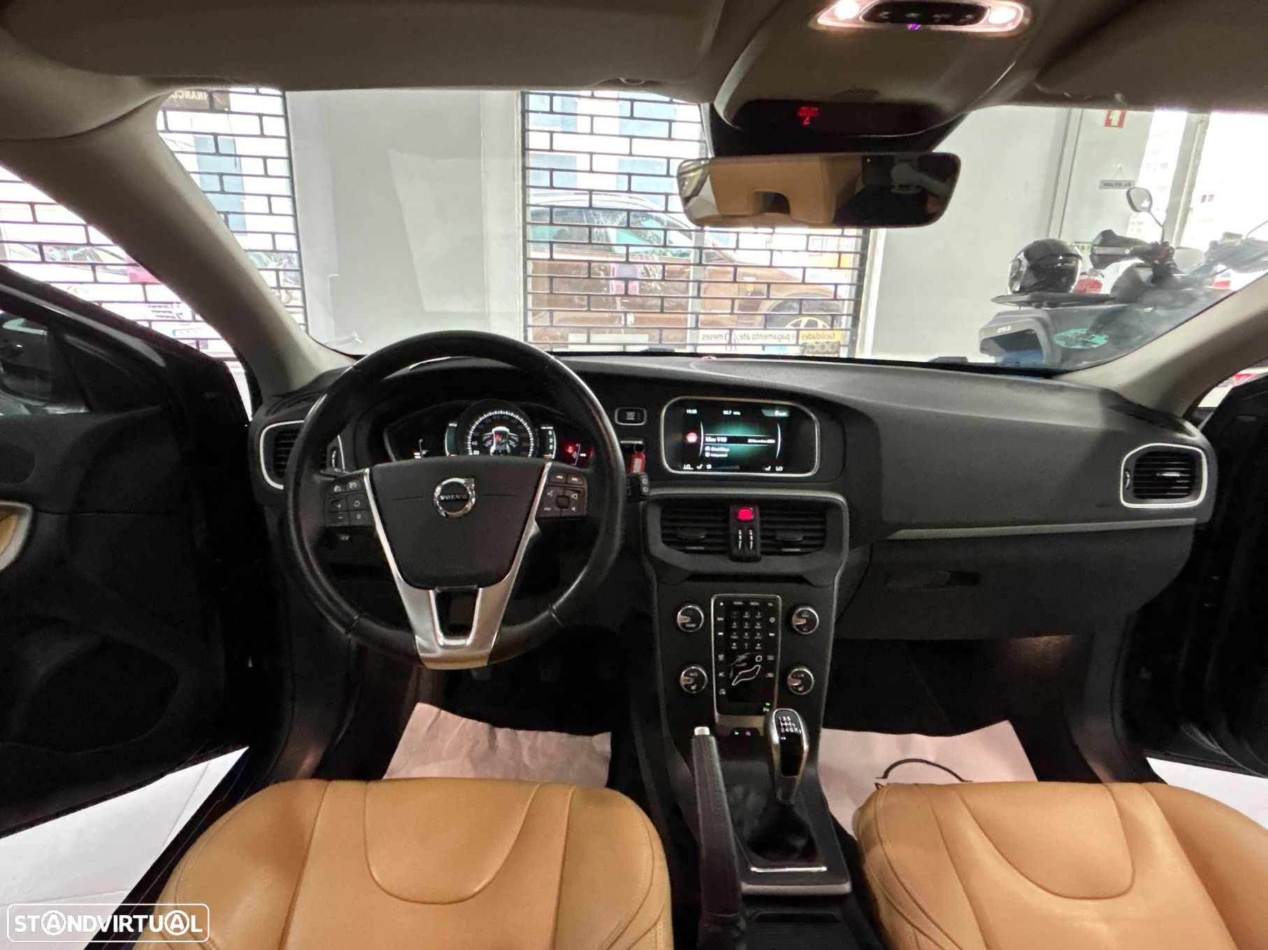 Volvo V40 - 34