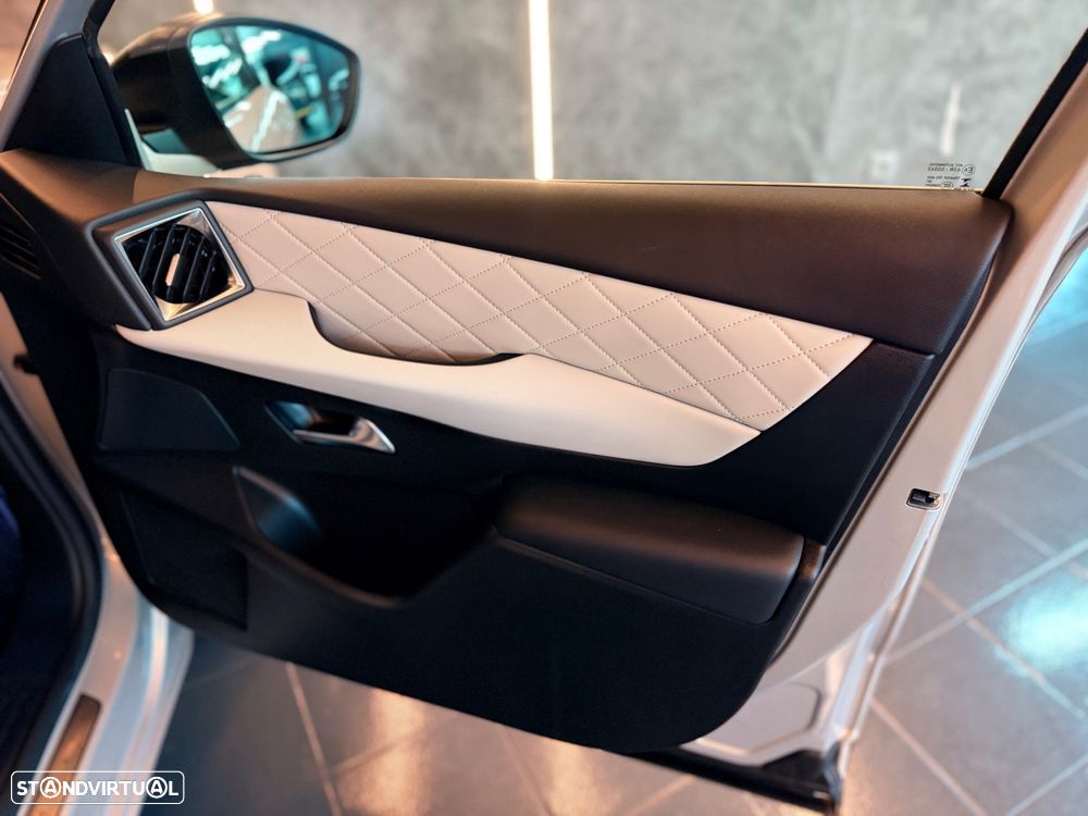 DS DS3 Crossback E-TENSE LOUVRE - 26