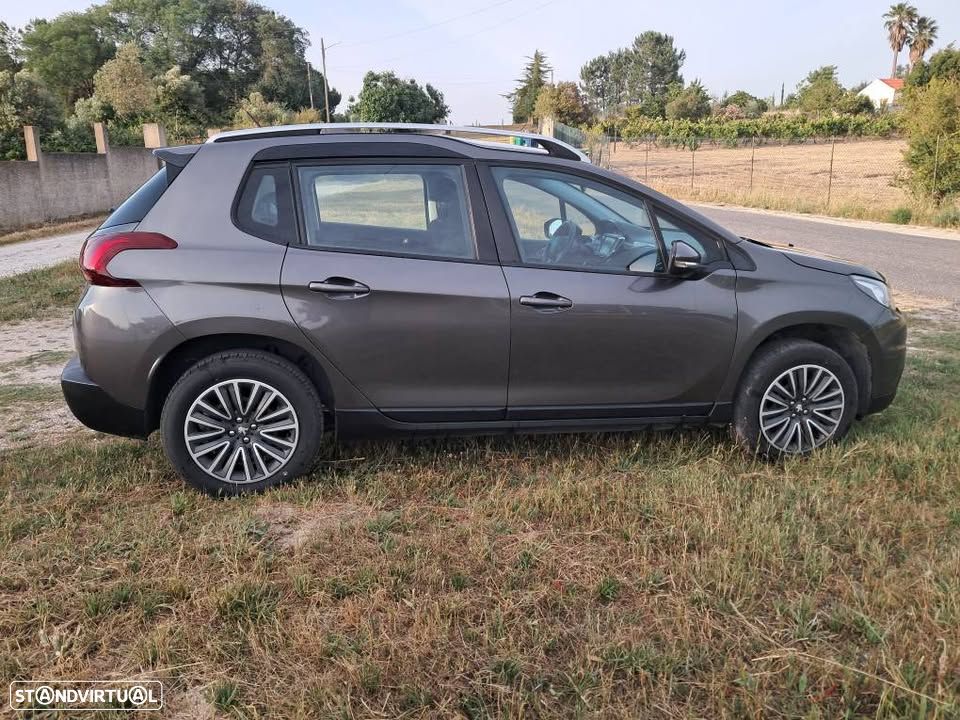 Peugeot 2008 PureTech 82 Active - 2