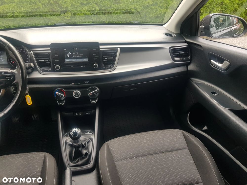 Kia Rio - 18