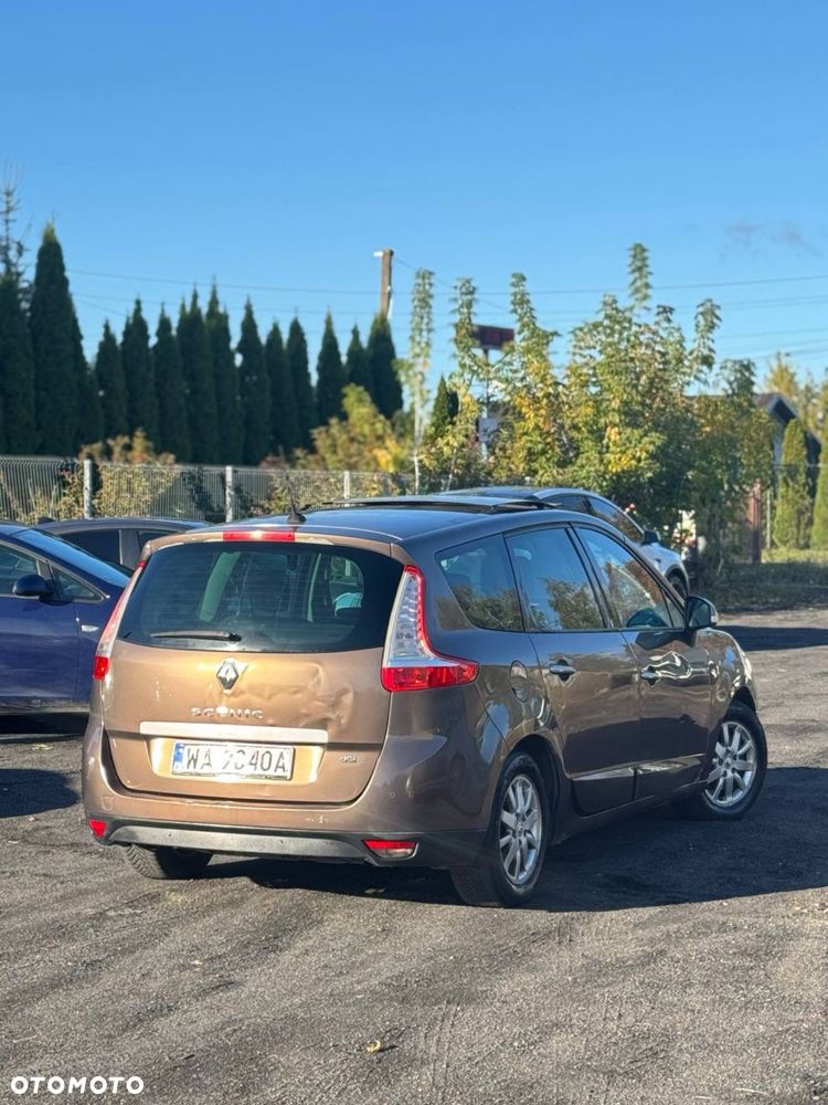Renault Grand Scenic - 5
