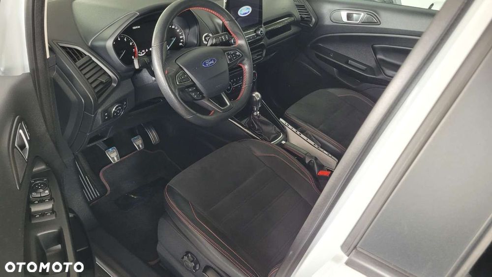 Ford EcoSport - 13