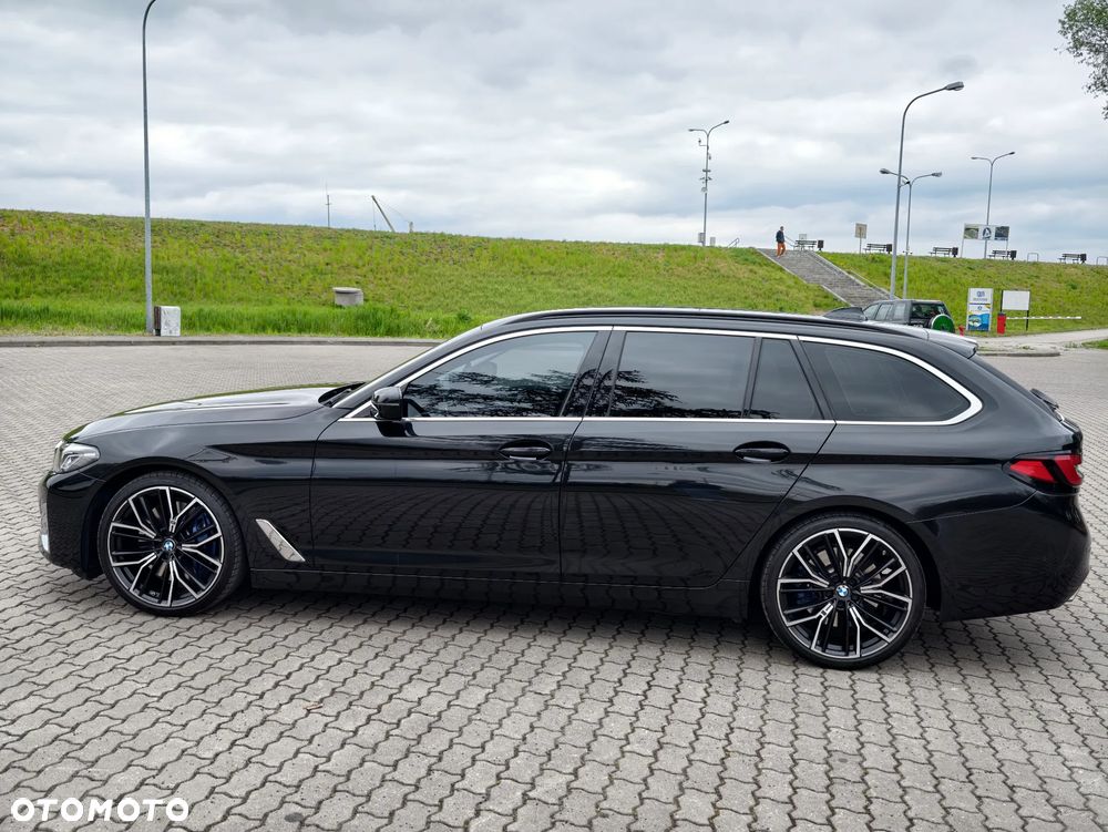 BMW Seria 5 540d xDrive Luxury Line - 23