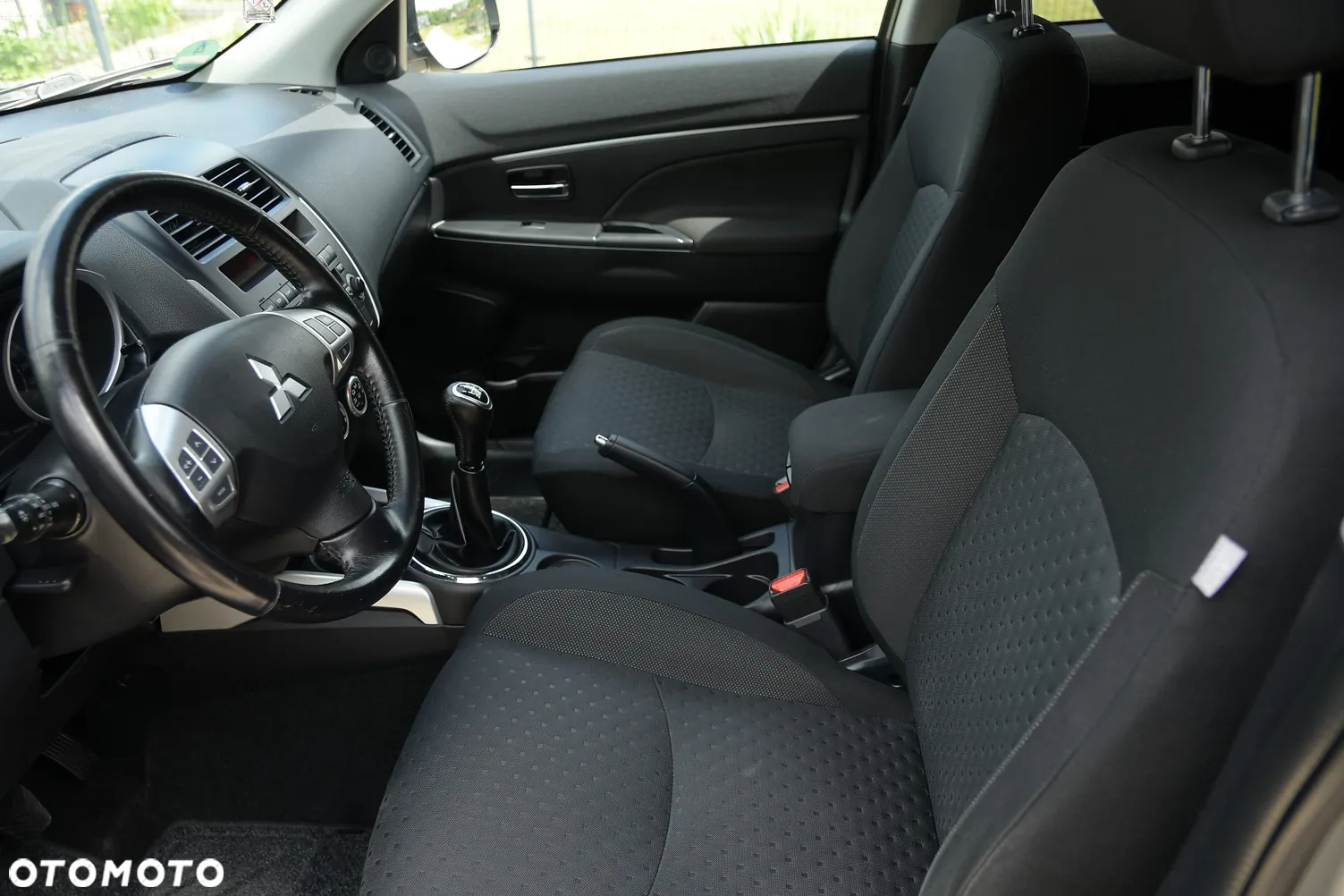 Mitsubishi ASX - 24
