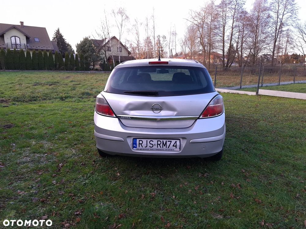 Opel Astra - 3