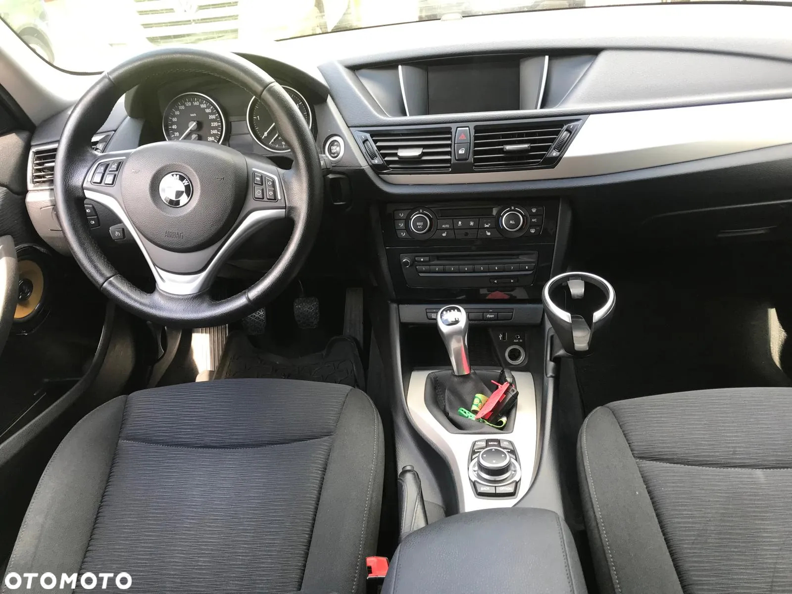 BMW X1 sDrive16d Sport Line - 9