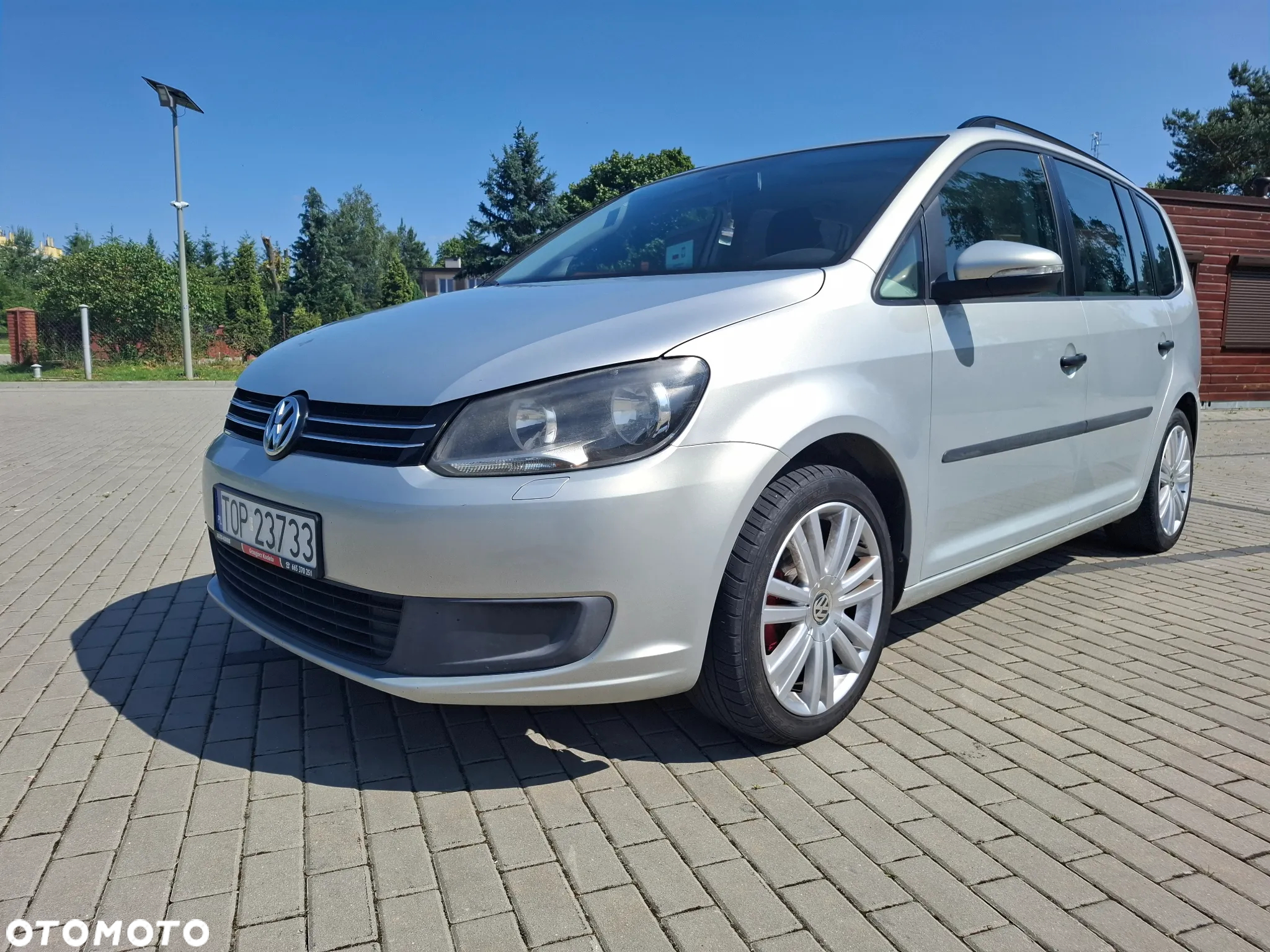 Volkswagen Touran - 9