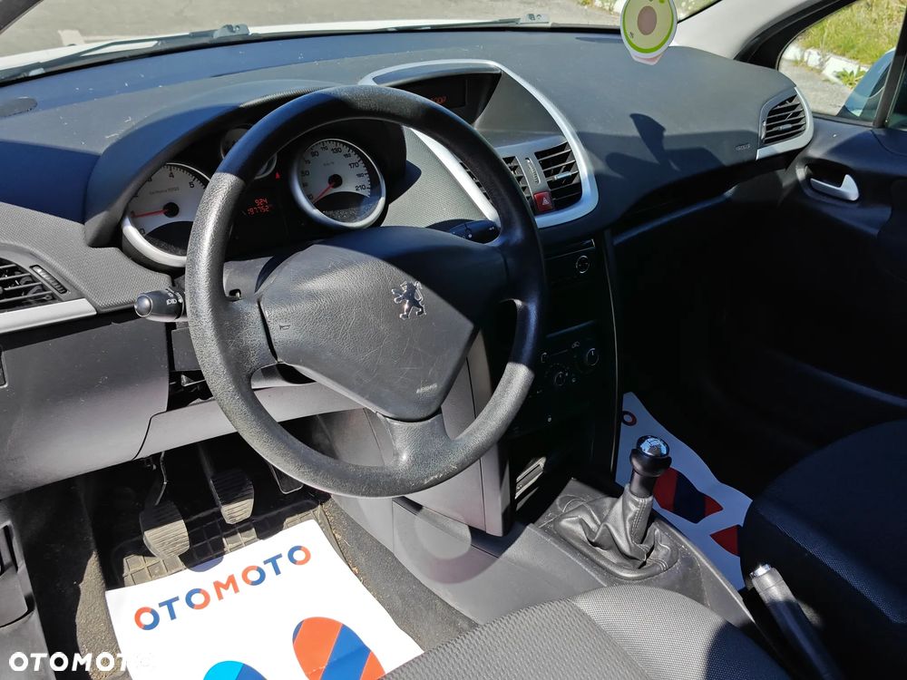 Peugeot 207 1.4 Sportium - 15