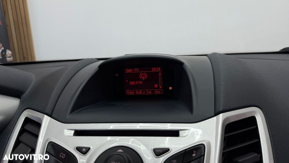 Ford Fiesta 1.6 TDCI Econetic Trend - 25