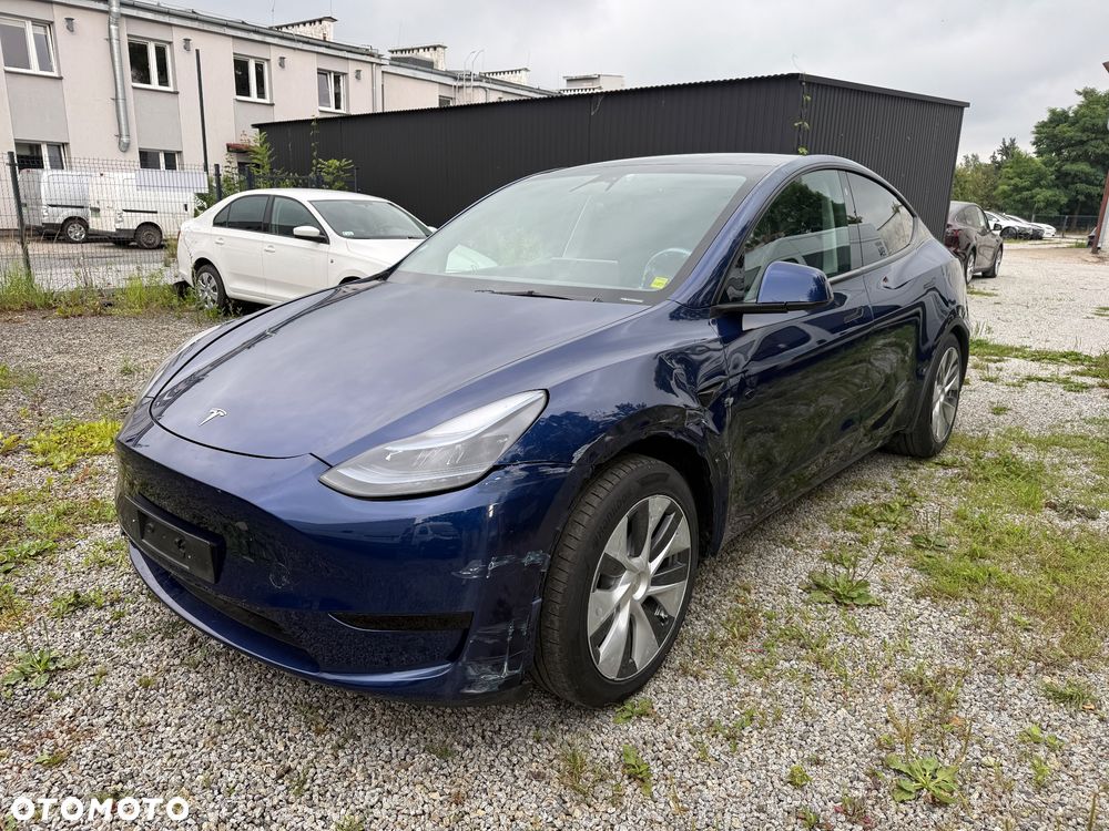 Tesla Model Y RWD - 2